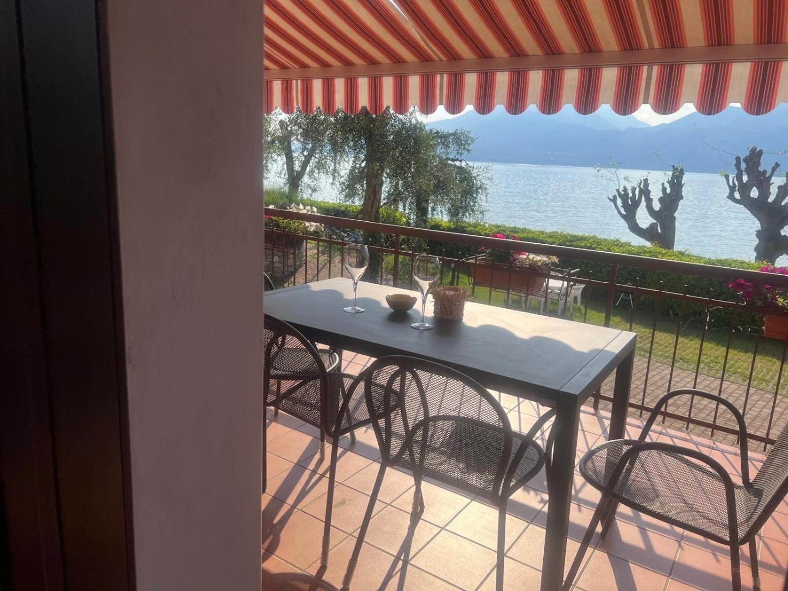 Residence Villa Al Lido Brenzone sul Garda Exterior photo